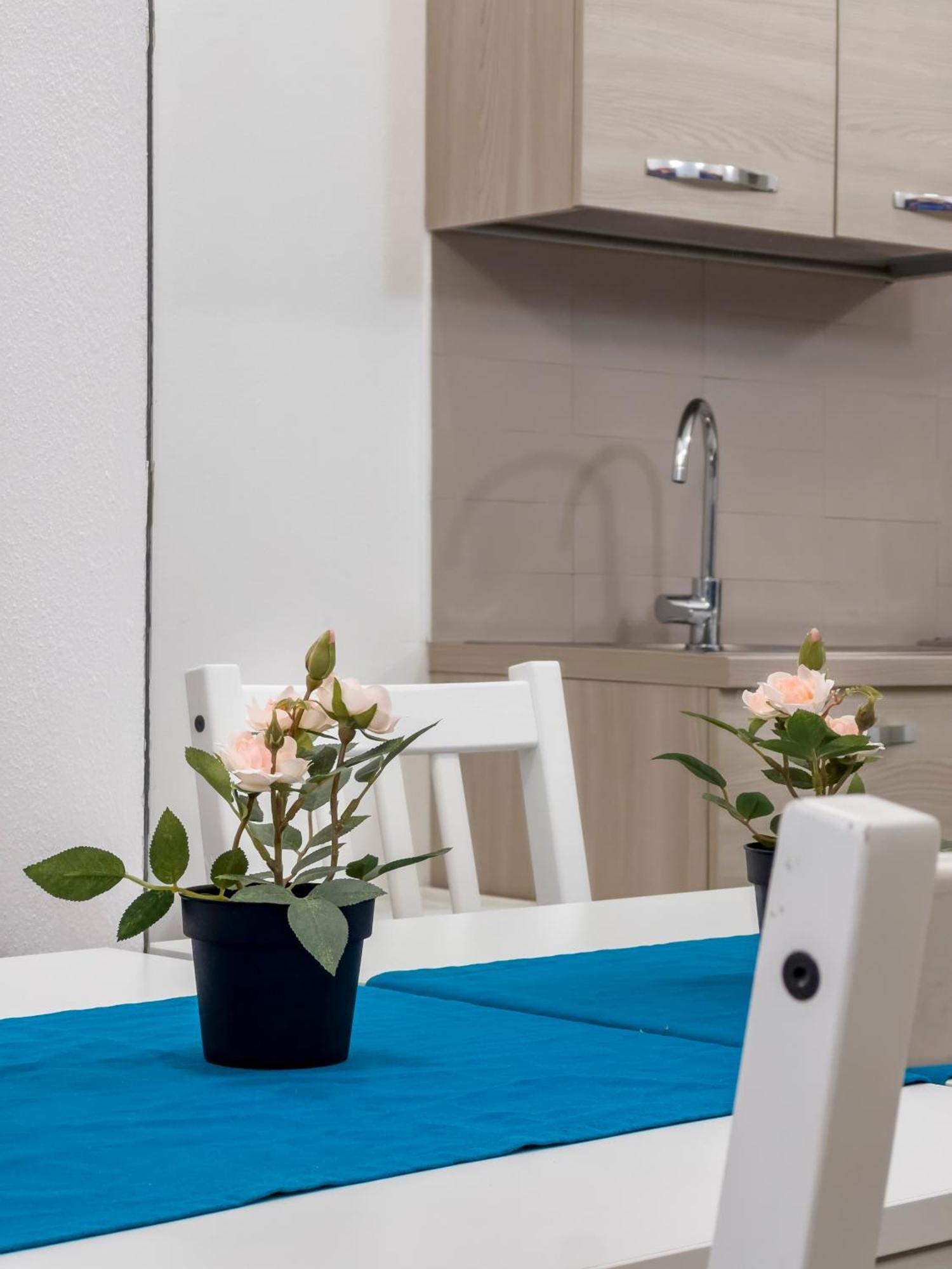 Alla Casa Rosa Al Mare- Centrale A Di Fronte Al Mare- Emozionante- Garage Privato Gratuito A 800 Mt- Aria Condizionata-Wifi Ραπάλο Εξωτερικό φωτογραφία